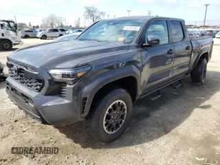 2025 Toyota Tacoma SR with VIN 3TMLB5JNXSM095729, listed as a Copart auction lot 46190185 with 921 mi miles and Salvage Title. Bid and sale history available at DreamBid. Image 1.