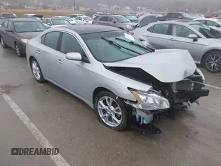 2013 Nissan Maxima SV with VIN 1N4AA5AP3DC821260, listed as a IAAI auction lot 41504016 with Not Provided miles and . Bid and sale history available at carsss.com. Image 1.