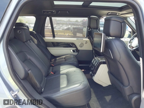 2020 Land Rover Range Rover Autobiography с VIN SALGV5SE3LA400728, выставлен на аукционе IAAI как лот 42216063 с пробегом 68 371 миль миль и . История ставок и продаж доступна на DreamBid. Изображение 8.