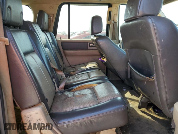 2007 Ford Expedition Max Eddie Bauer with VIN 1FMFK18577LA18641, listed as a Copart auction lot 83966204 with 285,859 mi miles and Salvage Title. Bid and sale history available at DreamBid. Image 11.