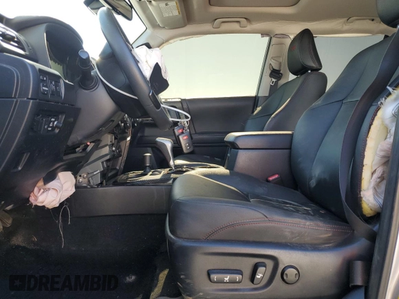 2020 Toyota 4Runner SR5 with VIN JTEBU5JR6L5796327, listed as a Copart auction lot 58656965 with 64,678 mi miles and Salvage title. Bid and sale history available at DreamBid. Image 7.