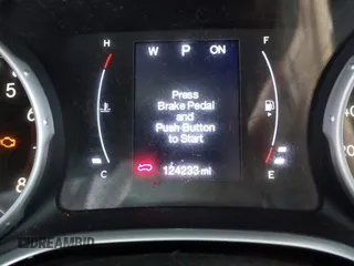 2018 Jeep Compass Sport с VIN 3C4NJCABXJT271687, выставлен на аукционе IAAI как лот 42644247 с пробегом 124 233 миль миль и . История ставок и продаж доступна на DreamBid. Изображение 15.
