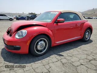 2013 Volkswagen Beetle 2.5L w/Sound/Nav z VIN 3VW5P7AT1DM803807, wystawiony jako Copart lot #55355355 z przebiegiem 128 448 mil mil oraz Szkoda całkowita • Salvage title. Historia ofert i sprzedaży dostępna na DreamBid. Obrazek 1.