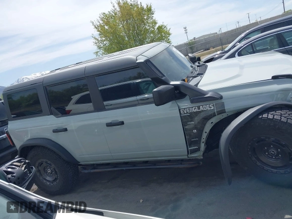 2023 Ford Bronco with VIN 1FMEE5DHXPLB22549, listed as a IAAI auction lot 42136020 with 54,383 mi miles and . Bid and sale history available at DreamBid. Image 13.