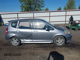 2007 Honda Fit Sport with VIN JHMGD37657S055233, listed as a IAAI auction lot 42194843 with 190,715 mi miles and . Bid and sale history available at DreamBid. Image 14.