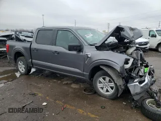 2023 Ford F-150 XL with VIN 1FTEW1C81PKD44267, listed as a Copart auction lot 50886765 with 47,142 mi miles and Clean title. Bid and sale history available at DreamBid. Image 4.