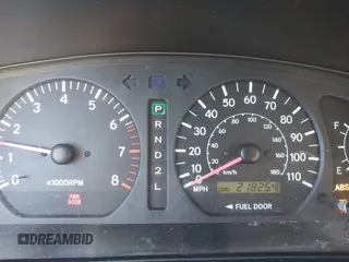 2000 Toyota Sienna LE with VIN 4T3ZF13C9YU189305, listed as a IAAI auction lot 42201168 with 218,254 mi miles and . Bid and sale history available at DreamBid. Image 7.