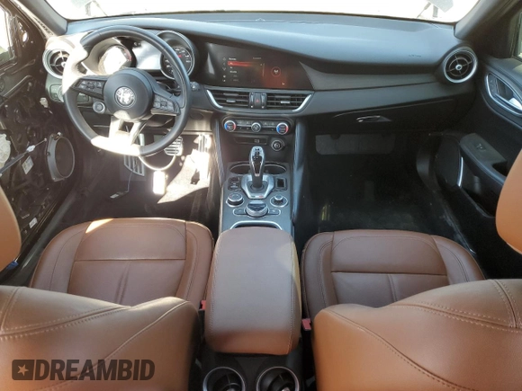 2022 Alfa Romeo Giulia Ti with VIN ZARFAMBN4N7661008, listed as a Copart auction lot 68896384 with 13,697 mi miles and Salvage Title. Bid and sale history available at carsss.com. Image 8.