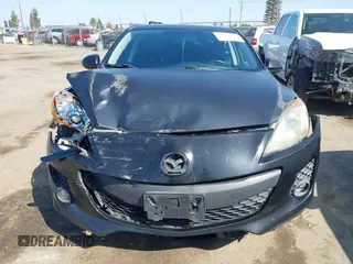 2012 Mazda 3 i Touring z VIN JM1BL1V84C1608512, wystawiony jako IAAI lot #42441391 z przebiegiem 167 292 mil mil oraz . Historia ofert i sprzedaży dostępna na DreamBid. Obrazek 13.