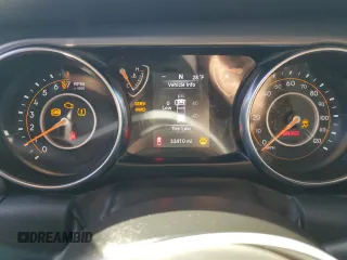 2022 Jeep Gladiator Texas Trail with VIN 1C6HJTAG1NL128872, listed as a Copart auction lot 47757625 with 33,410 mi miles and Salvage title. Bid and sale history available at DreamBid. Image 9.