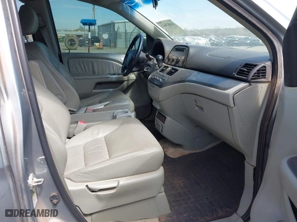 2007 Honda Odyssey EX-L with VIN 5FNRL38747B049635, listed as a IAAI auction lot 41887867 with 181805 miles. Bid and sale history available at carsss.com. Image 5.