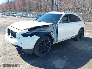 2013 Infiniti FX37 with VIN JN8CS1MW9DM171618, listed as a IAAI auction lot 41847098 with 235,901 mi miles. Bid and sale history available at carsss.com. Image 17.