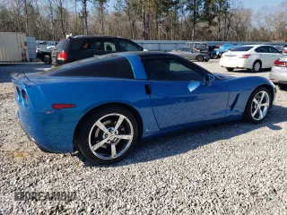 2009 Chevrolet Corvette 3LT z VIN 1G1YY26W795114864, wystawiony jako Copart lot #46570525 z przebiegiem 76 937 mil mil oraz Szkoda całkowita • Salvage title. Historia ofert i sprzedaży dostępna na DreamBid. Obrazek 3.