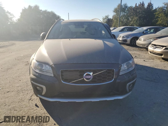 2014 Volvo XC70 T6 with VIN YV4902BZ6E1178783, listed as a Copart auction lot 73124524 with 52,194 mi miles and Salvage Title. Bid and sale history available at DreamBid. Image 5.