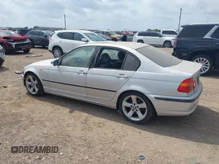 2005 BMW 3 Series 325i with VIN WBAEV33485KW18747, listed as a IAAI auction lot 42145384 with 147,120 mi miles and . Bid and sale history available at carsss.com. Image 3.
