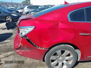 2012 Buick LaCrosse Leather with VIN 1G4GC5E32CF362222, listed as a IAAI auction lot 41816120 with 268,876 mi miles. Bid and sale history available at carsss.com. Image 6.