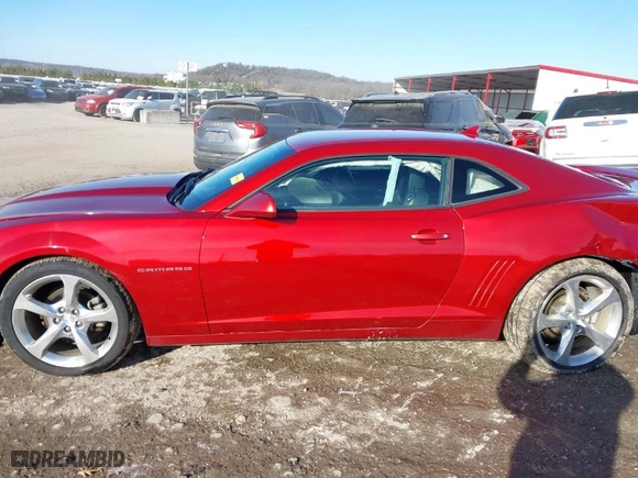 2014 Chevrolet Camaro LT with VIN 2G1FC1E37E9307407, listed as a IAAI auction lot 41263021 with NaN miles. Bid and sale history available at carsss.com. Image 14.