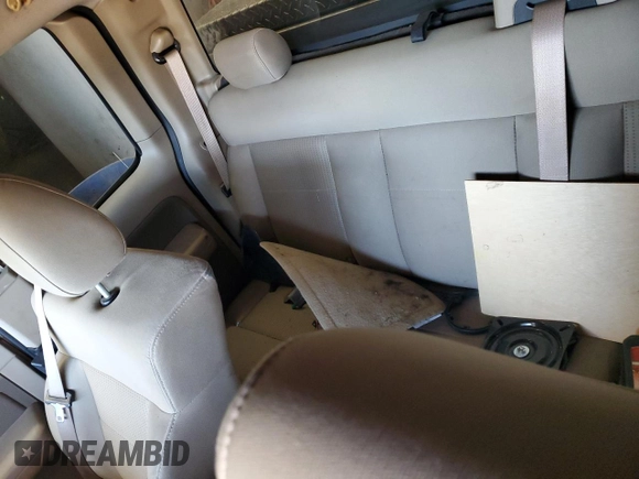 2007 Ford F-150 STX with VIN 1FTRX12W97FB81777, listed as a Copart auction lot 46642895 with 324,976 mi miles and Salvage Title. Bid and sale history available at DreamBid. Image 10.