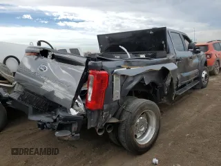 2023 Ford Super Duty F-450 DRW XL with VIN 1FT8W4DT1PEC19219, listed as a Copart auction lot 71371434 with 91,722 mi miles and Salvage Title. Bid and sale history available at carsss.com. Image 3.