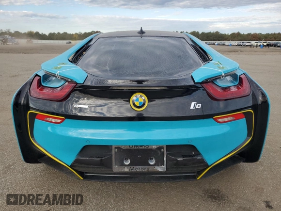 2016 BMW i8 z VIN WBY2Z2C52GV676222, wystawiony jako Copart lot #72452033 z przebiegiem 92 988 mil mil oraz . Historia ofert i sprzedaży dostępna na DreamBid. Obrazek 6.