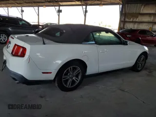 2012 Ford Mustang V6 с VIN 1ZVBP8EM7C5230511, выставлен на аукционе Copart как лот 62422385 с пробегом 139 321 миль миль и Списание • Salvage title. История ставок и продаж доступна на DreamBid. Изображение 3.