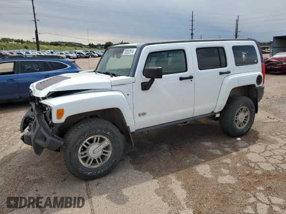 2006 Hummer H3 with VIN 5GTDN136668286254, listed as a Copart auction lot 70252514 with 112,987 mi miles and Salvage Title. Bid and sale history available at carsss.com. Image 1.