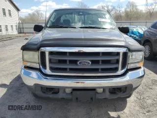 2003 Ford F-250 XL with VIN 1FTNX21L33EB87036, listed as a Copart auction lot 51774135 with 240,245 mi miles and Salvage title. Bid and sale history available at DreamBid. Image 5.