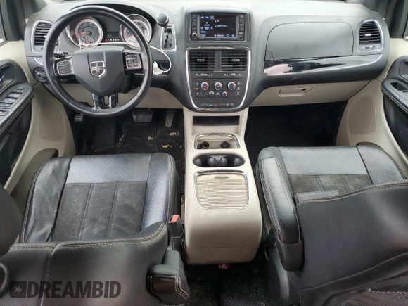 2019 Dodge Grand Caravan SXT with VIN 2C4RDGCG8KR512773, listed as a Copart auction lot 49854995 with 111,434 mi miles and Salvage Title. Bid and sale history available at DreamBid. Image 8.