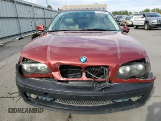 2001 BMW 3 Series 325Ci with VIN WBABN33441JW47519, listed as a Copart auction lot 70781094 with 147,819 mi miles and Salvage Title. Bid and sale history available at carsss.com. Image 5.