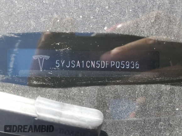 2013 Tesla Model S с VIN 5YJSA1CN5DFP05936, выставлен на аукционе Copart как лот 51831795 с пробегом Не указан миль и Списание • Salvage title. История ставок и продаж доступна на DreamBid. Изображение 12.