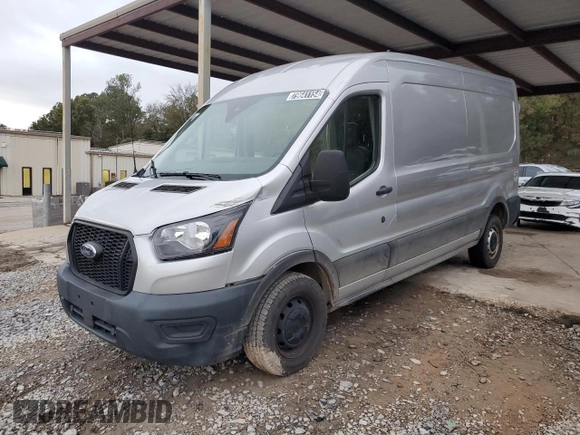 2021 Ford Transit Cargo with VIN 1FTBR1C82MKA48437, listed as a Copart auction lot 79641154 with 31,464 mi miles and Clean Title. Bid and sale history available at DreamBid. Image 1.