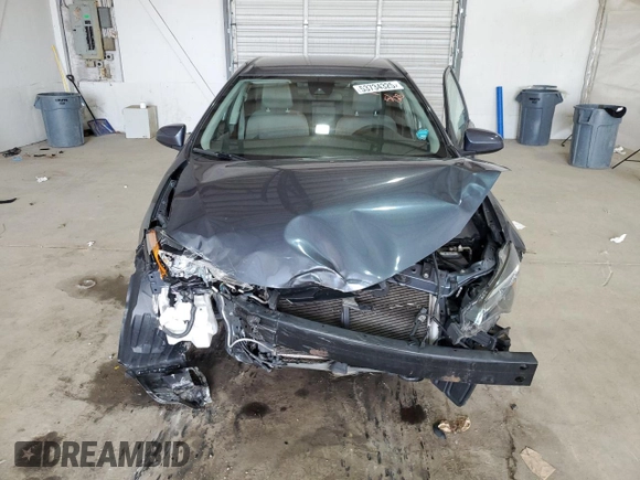 2019 Toyota Corolla L z VIN 2T1BURHE0KC231913, wystawiony jako Copart lot #53734325 z przebiegiem 62 159 mil mil oraz Szkoda całkowita • Salvage title. Historia ofert i sprzedaży dostępna na DreamBid. Obrazek 5.