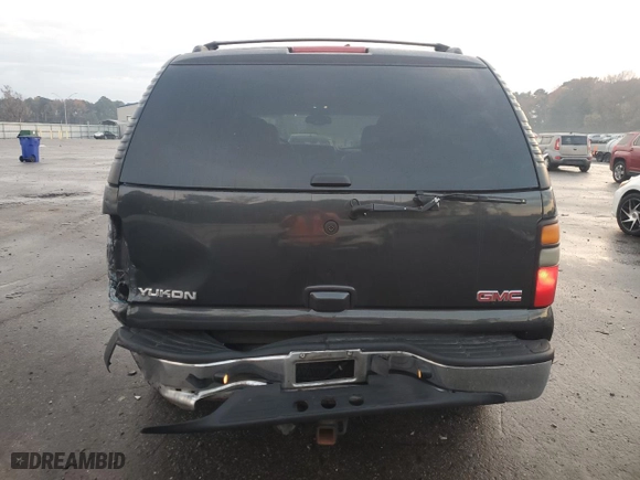 2006 GMC Yukon SLE with VIN 1GKEC13Z46R116209, listed as a Copart auction lot 82559614 with 306,446 mi miles and Salvage Title. Bid and sale history available at carsss.com. Image 6.