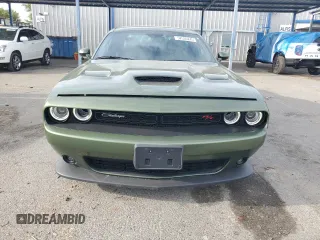 2022 Dodge Challenger R/T Scat Pack z VIN 2C3CDZFJ5NH192173, wystawiony jako Copart lot #52536245 z przebiegiem 12 992 mil mil oraz Szkoda całkowita • Salvage title. Historia ofert i sprzedaży dostępna na DreamBid. Obrazek 5.