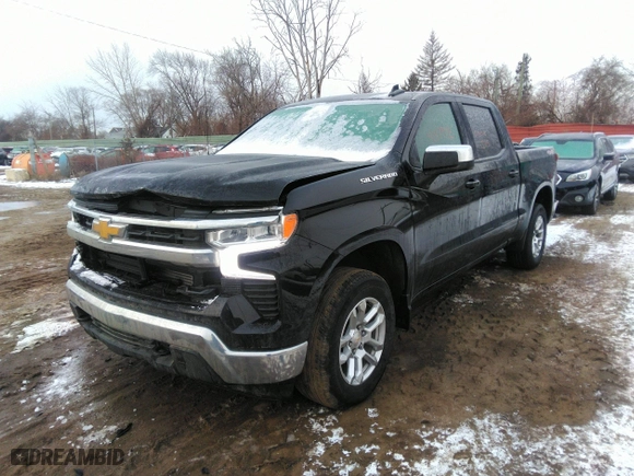 2022 Chevrolet Silverado 1500 LT with VIN 1GCPDKEKXNZ579932, listed as a IAAI auction lot 41479795 with 62,352 mi miles. Bid and sale history available at carsss.com. Image 2.