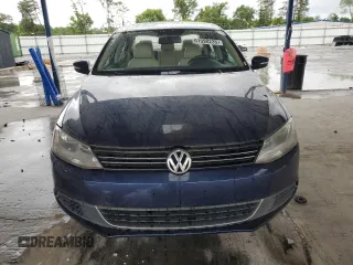 2013 Volkswagen Jetta SE with VIN 3VWDP7AJXDM379392, listed as a Copart auction lot 61598235 with 119,005 mi miles and Salvage title. Bid and sale history available at DreamBid. Image 5.