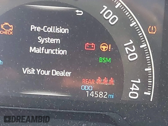 2023 Toyota RAV4 Hybrid XLE Premium z VIN JTMB6RFV8PD114927, wystawiony jako IAAI lot #41844127 z przebiegiem 14 582 mil mil oraz . Historia ofert i sprzedaży dostępna na DreamBid. Obrazek 15.