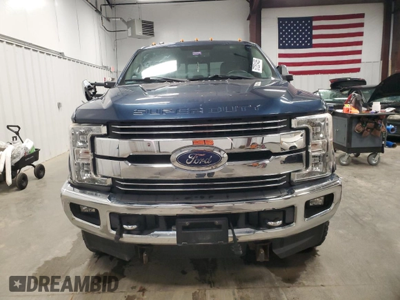 2017 Ford F-350 Lariat with VIN 1FT8X3BT5HEE16468, listed as a Copart auction lot 57251455 with 92,951 mi miles and Salvage title. Bid and sale history available at DreamBid. Image 5.