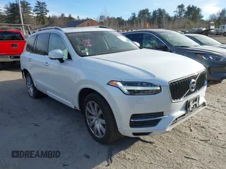 2017 Volvo XC90 Momentum with VIN YV4A22PK8H1148692, listed as a IAAI auction lot 41195727 with 70,215 mi miles. Bid and sale history available at carsss.com. Image 13.