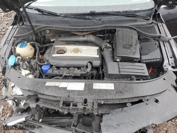 2010 Volkswagen CC Luxury with VIN WVWHP7AN8AE551637, listed as a Copart auction lot 72438004 with NaN miles and Salvage Title. Bid and sale history available at carsss.com. Image 12.