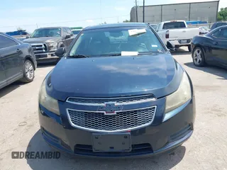 2014 Chevrolet Cruze LS with VIN 1G1PA5SH4E7268424, listed as a IAAI auction lot 42063360 with 124,167 mi miles and . Bid and sale history available at DreamBid. Image 6.