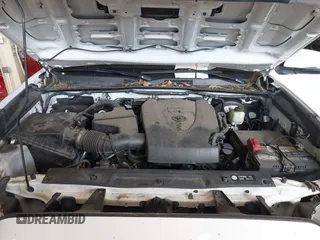 2018 Toyota Tacoma SR with VIN 3TMCZ5AN0JM164924, listed as a IAAI auction lot 41754508 with 59,038 mi miles. Bid and sale history available at carsss.com. Image 10.
