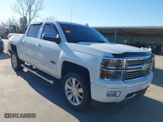 2015 Chevrolet Silverado 1500 High Country with VIN 3GCUKTEC9FG167929, listed as a IAAI auction lot 41668399 with 220,194 mi miles. Bid and sale history available at carsss.com. Image 1.