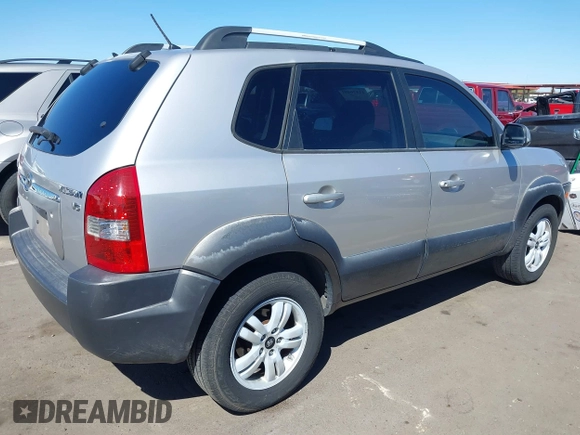 2006 Hyundai Tucson GLS with VIN KM8JN12DX6U357128, listed as a IAAI auction lot 41816481 with 212,846 mi miles. Bid and sale history available at carsss.com. Image 4.