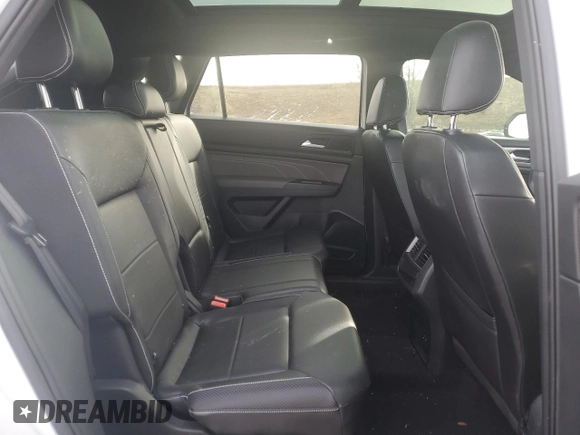 2021 Volkswagen Atlas SE z VIN 1V2KE2CA0MC203869, wystawiony jako Copart lot #81821024 z przebiegiem 30 354 mil mil oraz Szkoda całkowita • Salvage title. Historia ofert i sprzedaży dostępna na DreamBid. Obrazek 11.