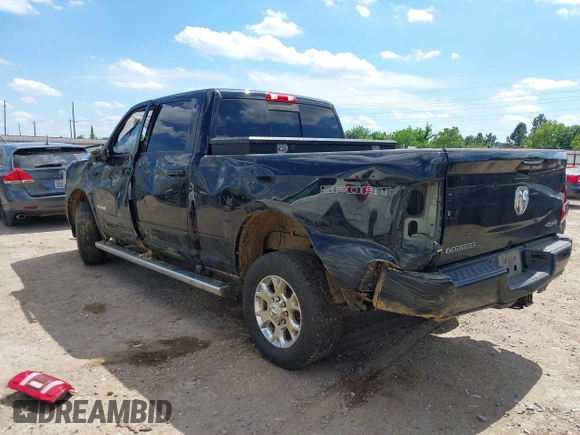 2023 Ram 2500 Laramie с VIN 3C6UR5FL2PG567670, выставлен на аукционе IAAI как лот 42231743 с пробегом 108 957 миль миль и . История ставок и продаж доступна на DreamBid. Изображение 3.