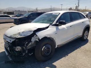 2019 Hyundai NEXO z VIN KM8J74A67KU001132, wystawiony jako Copart lot #67388984 z przebiegiem 45 040 mil mil oraz Szkody całkowita. Historia ofert i sprzedaży dostępna na DreamBid. Obrazek 1.