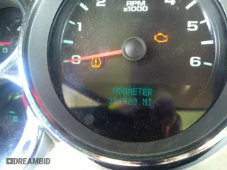 2008 Chevrolet Silverado 1500 LT w/1LT with VIN 1GCEC19J08Z248755, listed as a IAAI auction lot 38572536 with 334,920 mi miles. Bid and sale history available at carsss.com. Image 7.