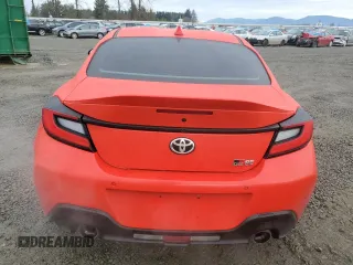 2024 Toyota GR86 Premium with VIN JF1ZNBE16R8756488, listed as a Copart auction lot 82398774 with 6,717 mi miles and Salvage Title. Bid and sale history available at carsss.com. Image 6.