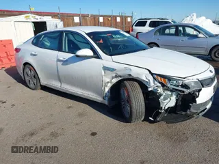 2017 Kia Optima EX with VIN KNAGU4LE5H5018152, listed as a IAAI auction lot 41448787 with 75,875 mi miles and . Bid and sale history available at DreamBid. Image 1.